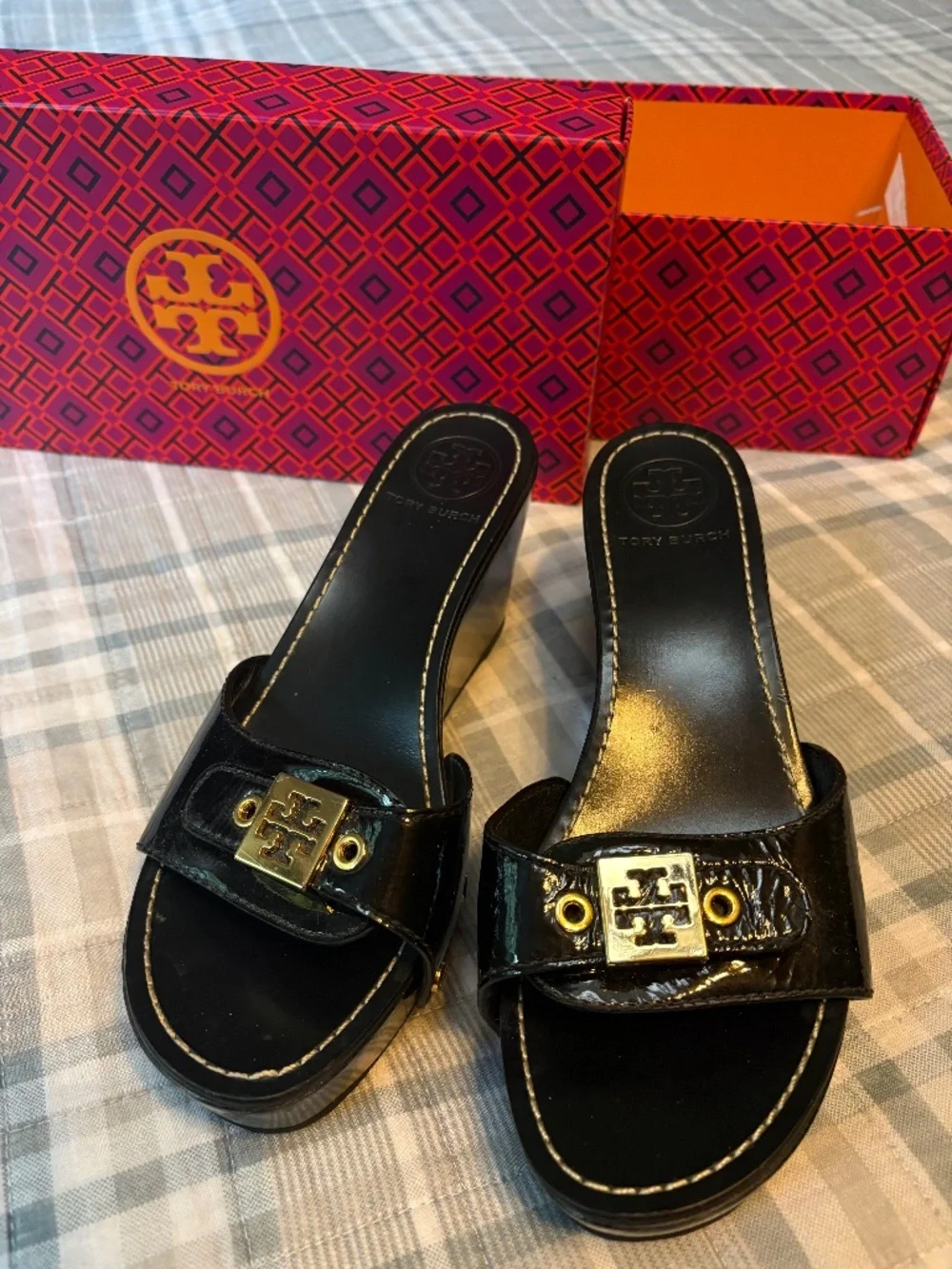 Tory Burch Wedge sandal